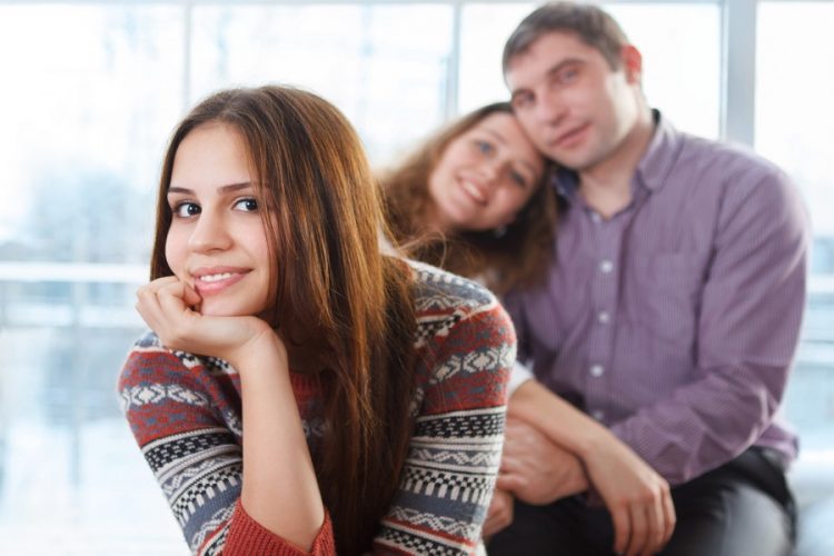 Comment parler de l’orientation sexuelle avec mon adolescent ?