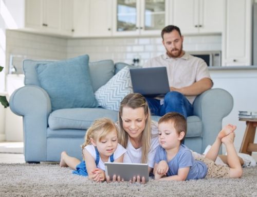 Accompagner mon enfant dans les premiers pas d’usage autonome des outils numériques